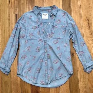 Floral print button down top